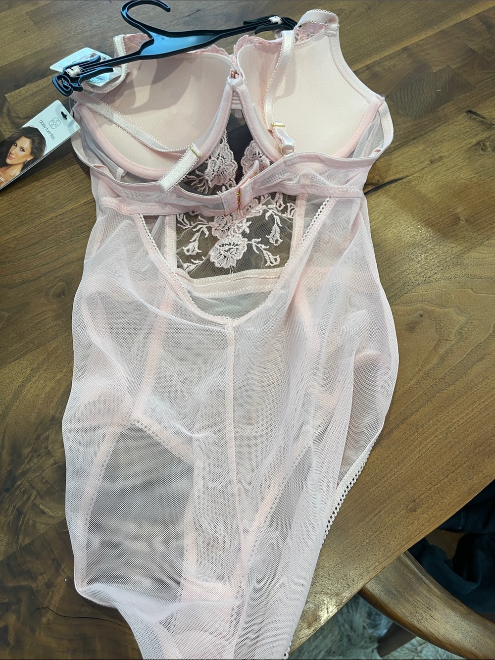 Daisy Fuentes Blush Pink Embroidered Lace Teddy - Picture 4 of 5